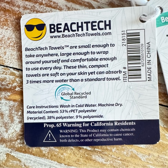 ❣️BeachTech High Performance Red Stripe Beach Towel❣️ ~large 30"x"60 - Picture 11 of 16